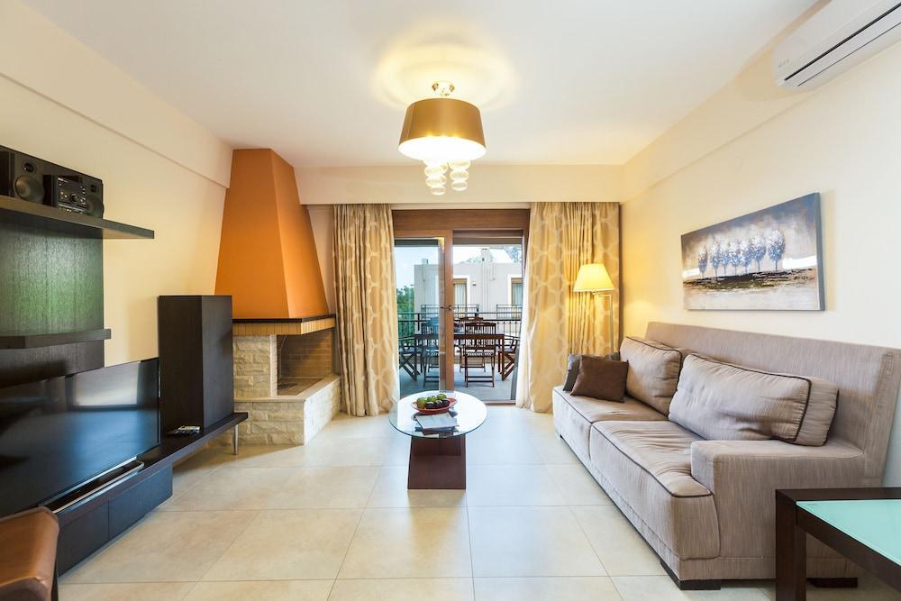 Pantheon Villas & Suites Vliháda Kültér fotó